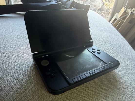 A Nintendo 3DS XL